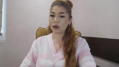 Ella online show from June 4, 2026, 5:57 am
