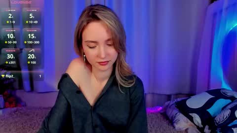 Ella online show from December 4, 2025, 3:54 pm