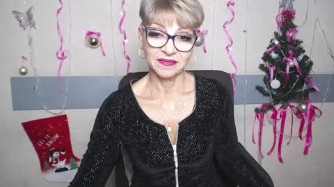 EllaBonito online show from December 26, 2024, 6:30 am