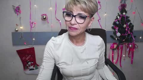 EllaBonito online show from January 6, 2025, 9:30 am