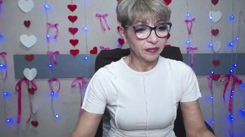 EllaBonito online show from January 30, 2025, 6:24 am