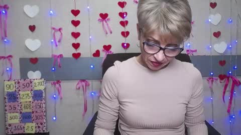 EllaBonito online show from February 17, 2025, 9:24 am