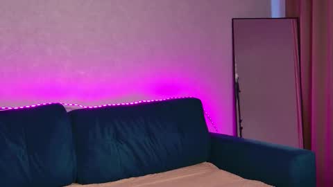 ellacanny online show from March 23, 2026, 5:00 am