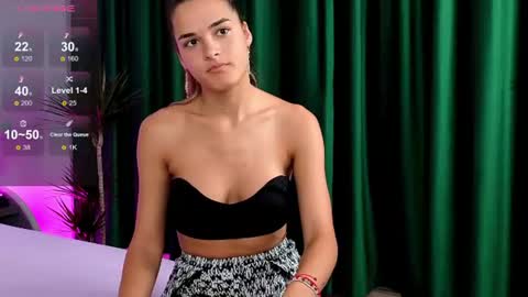 Ella online show from June 26, 2026, 7:07 pm