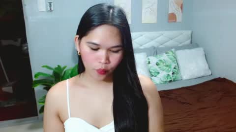 Snapshot of ellaford chatting on August 7, 2026, 3:41 am EllaFord online show from August 7, 2026, 3:41 am