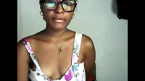 ellah245 online show from March 25, 2026, 7:20 pm