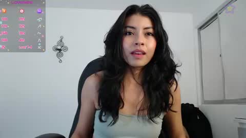 Snapshot of ellajonz chatting on July 26, 2026, 1:14 am Ella Amoneth online show from July 26, 2026, 1:14 am