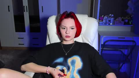 ellales online show from September 12, 2025, 9:20 am