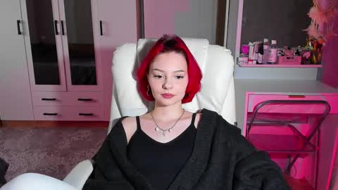 ellales online show from September 20, 2025, 7:53 am