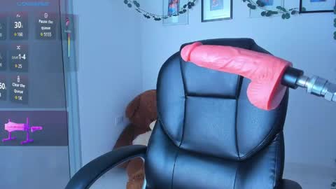 Snapshot of ellarosee_ chatting on April 24, 2026, 7:49 pm ellarosee_ online show from April 24, 2026, 7:49 pm