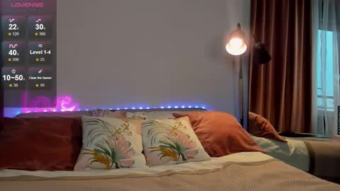 Snapshot of ellarosss chatting on December 3, 2025, 9:51 am Ella online show from December 3, 2025, 9:51 am