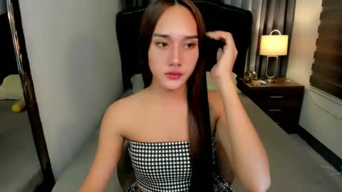 Sophia online show from February 3, 2025, 7:00 pm