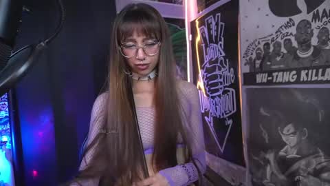 follow me on instagram .    online show from February 22, 2025, 4:18 am