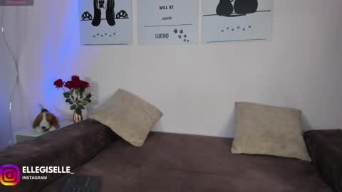 Yiss online show from March 1, 2026, 2:57 am