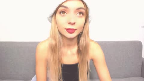 ellen_flow online show from January 5, 2025, 6:35 pm