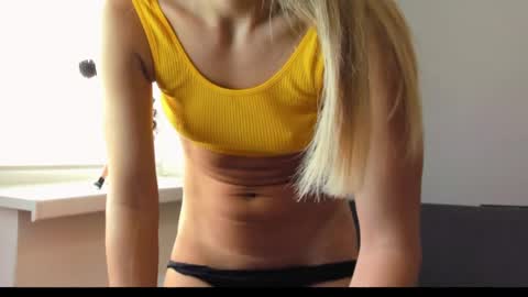 Snapshot of ellen_flow chatting on March 29, 2026, 1:55 pm ellen_flow online show from March 29, 2026, 1:55 pm