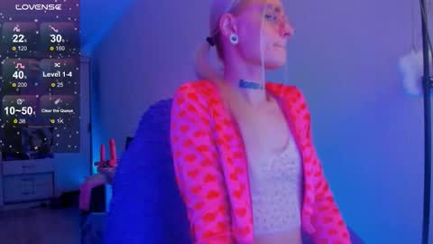 Ellie online show from January 17, 2026, 3:39 pm