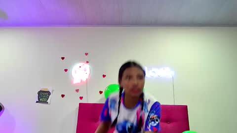 ellie_cute7 online show from March 23, 2026, 7:18 pm
