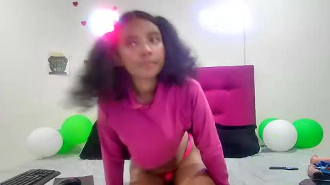 Snapshot of ellie_cute7 chatting on April 6, 2026, 7:26 pm ellie_cute7 online show from April 6, 2026, 7:26 pm