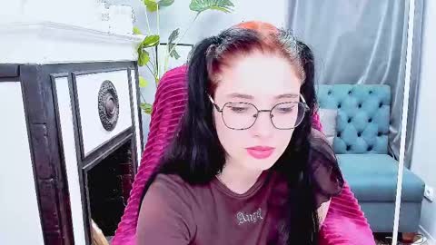 ellie_magic online show from March 1, 2025, 8:42 pm