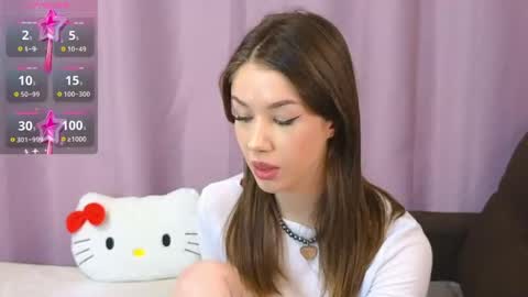 Snapshot of ellie_miller_ chatting on April 19, 2026, 5:40 am ellie online show from April 19, 2026, 5:40 am
