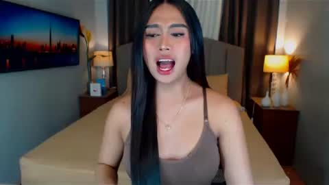 Snapshot of elliecummers chatting on January 19, 2025, 9:13 pm ellie online show from January 19, 2025, 9:13 pm