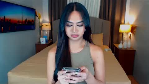 Snapshot of elliecummers chatting on January 21, 2025, 10:08 pm ellie online show from January 21, 2025, 10:08 pm