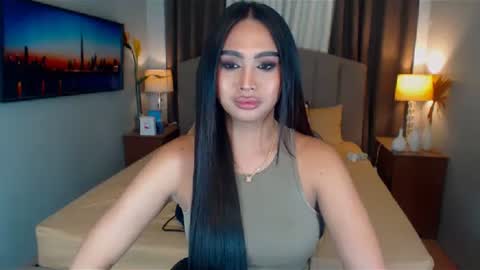 Snapshot of elliecummers chatting on January 29, 2025, 10:11 pm ellie online show from January 29, 2025, 10:11 pm