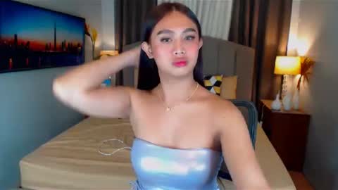 Snapshot of elliecummers chatting on February 18, 2025, 1:55 pm ellie online show from February 18, 2025, 1:55 pm