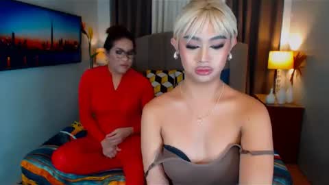 Snapshot of elliecummers chatting on February 21, 2025, 5:13 am ellie online show from February 21, 2025, 5:13 am