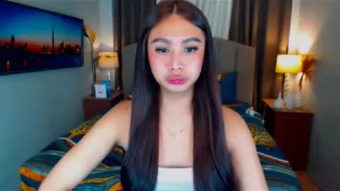 Snapshot of elliecummers chatting on February 24, 2025, 7:09 pm ellie online show from February 24, 2025, 7:09 pm