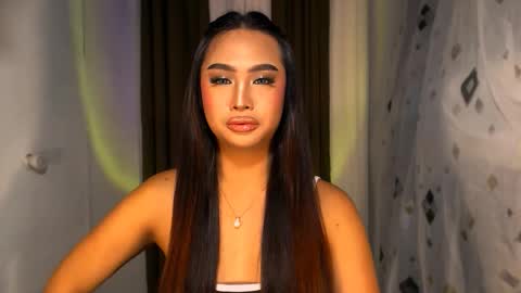 Snapshot of elliecummers chatting on November 1, 2025, 6:32 pm ellie online show from November 1, 2025, 6:32 pm