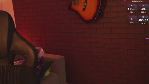 elliecutes online show from January 13, 2025, 8:26 am