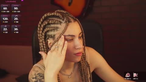 elliecutes online show from February 9, 2025, 8:44 am