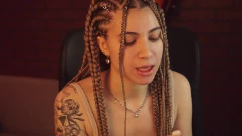 elliecutes online show from February 11, 2025, 5:26 am