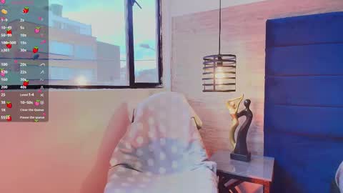 Snapshot of elliee_alves chatting on January 14, 2026, 12:44 pm elliee_alves online show from January 14, 2026, 12:44 pm