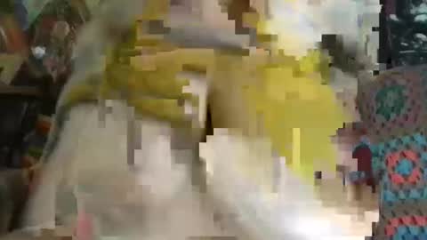 Ellie Louise online show from October 15, 2025, 7:36 pm