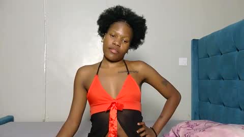 elllanna online show from March 27, 2026, 8:26 am