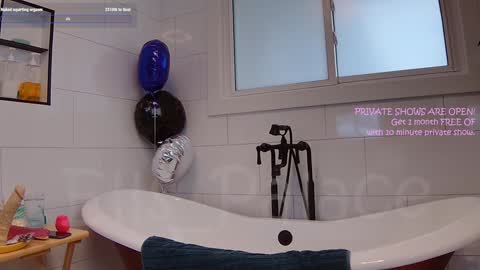 Ella Bella Bo Bella online show from January 31, 2025, 6:14 pm