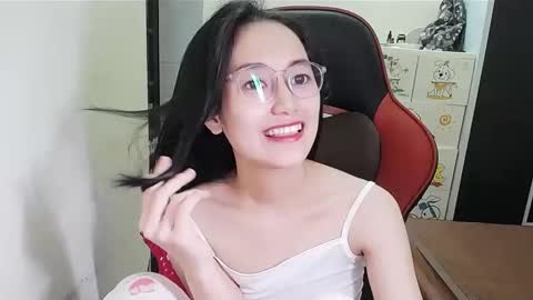 ellsa9x online show from September 20, 2025, 1:17 am