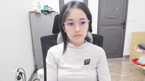 ellsa9x online show from October 22, 2025, 2:34 am