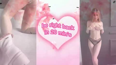 elly_ary online show from February 26, 2025, 9:16 pm