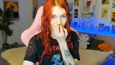 Elly     Fansly  online show from December 13, 2024, 5:49 am