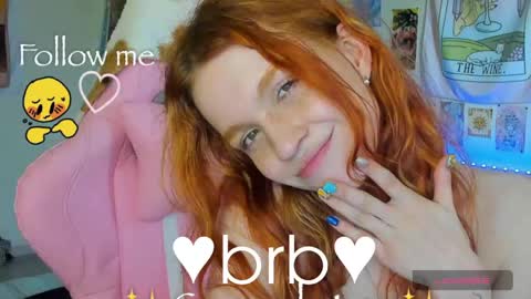 Snapshot of elly_milas chatting on May 5, 2026, 5:32 pm Elly Fansly online show from May 5, 2026, 5:32 pm