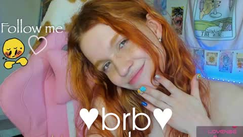 Snapshot of elly_milas chatting on June 2, 2026, 10:39 am Elly Fansly online show from June 2, 2026, 10:39 am