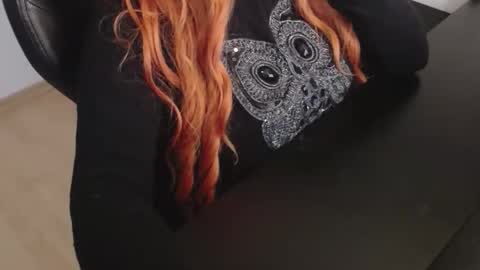 Elly online show from February 18, 2026, 7:59 am