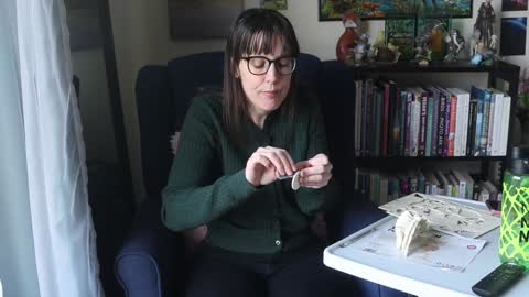 Elly Naomi online show from January 31, 2025, 7:40 pm