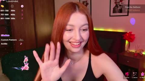 Snapshot of ellypeach chatting on April 21, 2026, 5:28 pm EllyPeach online show from April 21, 2026, 5:28 pm