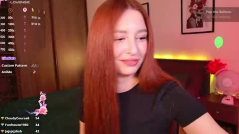 Snapshot of ellypeach chatting on July 17, 2026, 3:18 pm EllyPeach online show from July 17, 2026, 3:18 pm