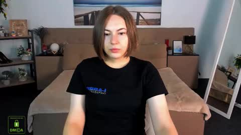 Snapshot of elma_lily chatting on September 20, 2025, 6:03 am elma_lily online show from September 20, 2025, 6:03 am